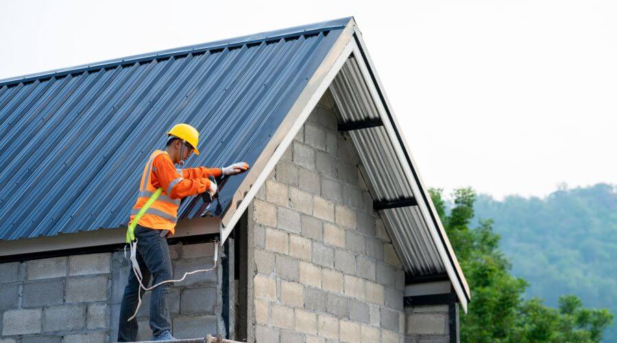 Professional gutter cleaning in New Haven, VT